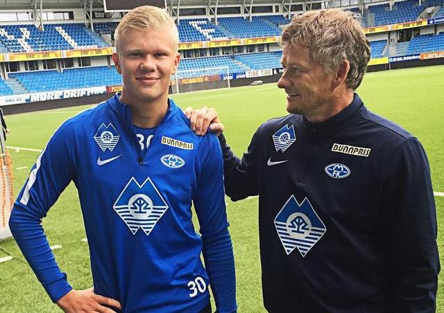 魔鬼主场！拜仁在欧冠小组赛／联赛阶段主场已连续37场不败（拜仁主场如堡垒：欧冠小组赛与联赛已连续37场不败）