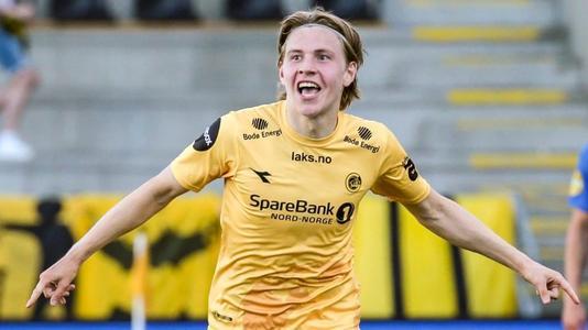 迪马：斯卡尔维尼右内收肌拉伤，将继续因伤缺阵（迪马：斯卡尔维尼右腿内收肌拉伤，仍将缺席比赛）