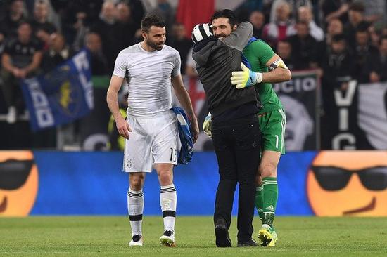 在今年新发布的中足联纪律道德准则里，“歧视”（包...（中足联发布新版纪律道德准则，明确“歧视”相关规定）