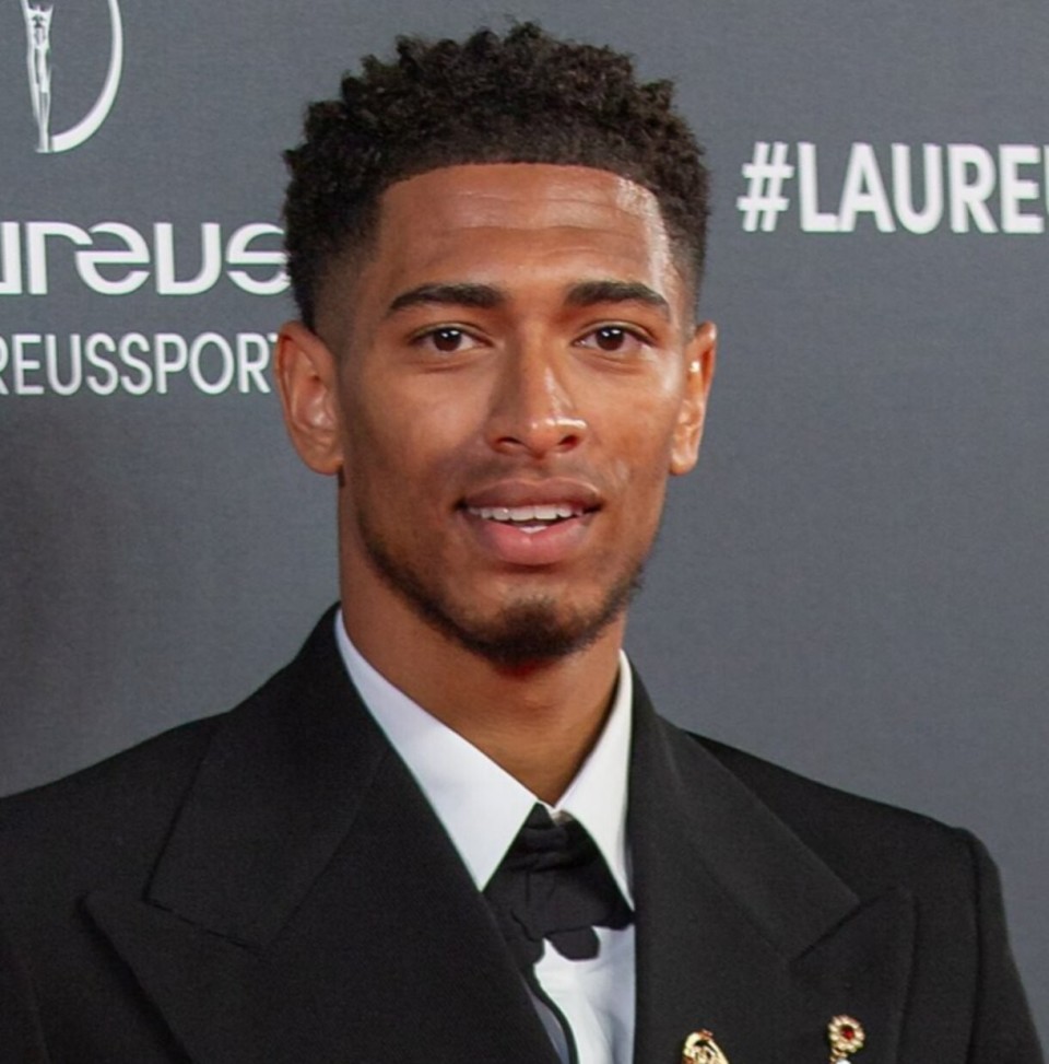 记者：兰克尔-泽在海牛出征杭州前拂袖而去，职业素养低（记者称：兰克尔-泽在海牛赴杭前突然离队，被指职业态度欠佳）