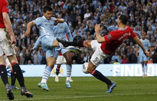 热那亚2-1乌迪内斯，诺顿-库菲破门，马利诺夫斯基点射（热那亚2-1力克乌迪内斯，诺顿-库菲建功，马利诺夫斯基点球命中）