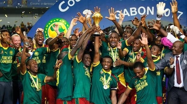 意媒：国米现场考察帕尔马中场贝尔纳韦，考虑让其做恰20替补（意媒：国米考察帕尔马中场贝尔纳韦，或将其引进充当恰尔汗奥卢替补）