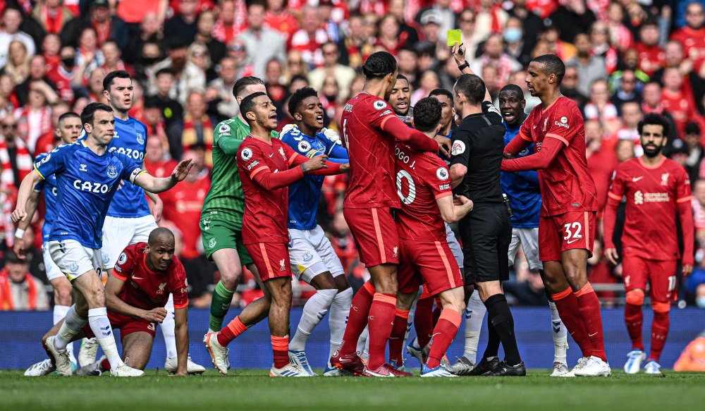 豪横，巴媒：弗拉门戈为前往秘鲁参加解放者杯决赛包了5架飞机（巴媒：弗拉门戈为赴秘鲁征战解放者杯决赛包下5架飞机）