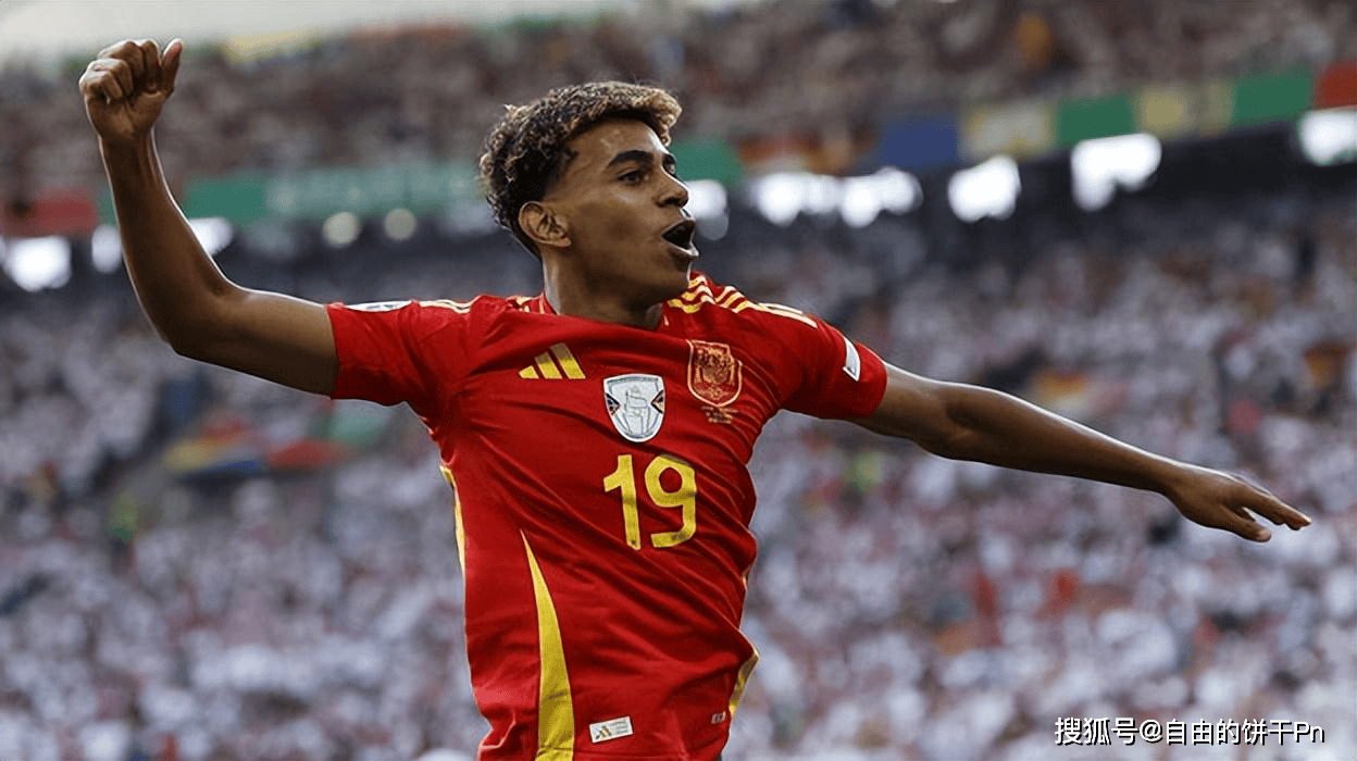 美加墨世界杯分组出炉：姆巴佩哈兰德死亡之组，梅西C罗上上签（美加墨世界杯抽签揭晓：姆巴佩、哈兰德落入死亡之组，梅西、C罗喜得上上签）